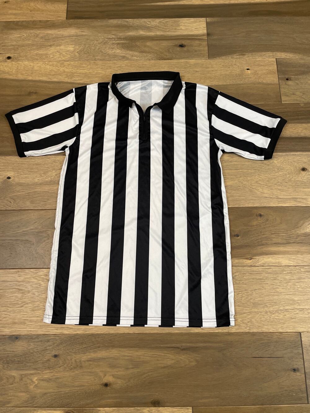 Shinestone Referee Shirt Size M Black White Stripe V Neck Short Sleeve Unisex